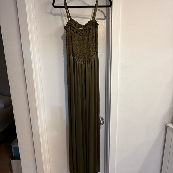 Anthropologie Wide Leg Smocked Top Jumpsuit, Olive Green, Sz MED - Picture 2 of 9